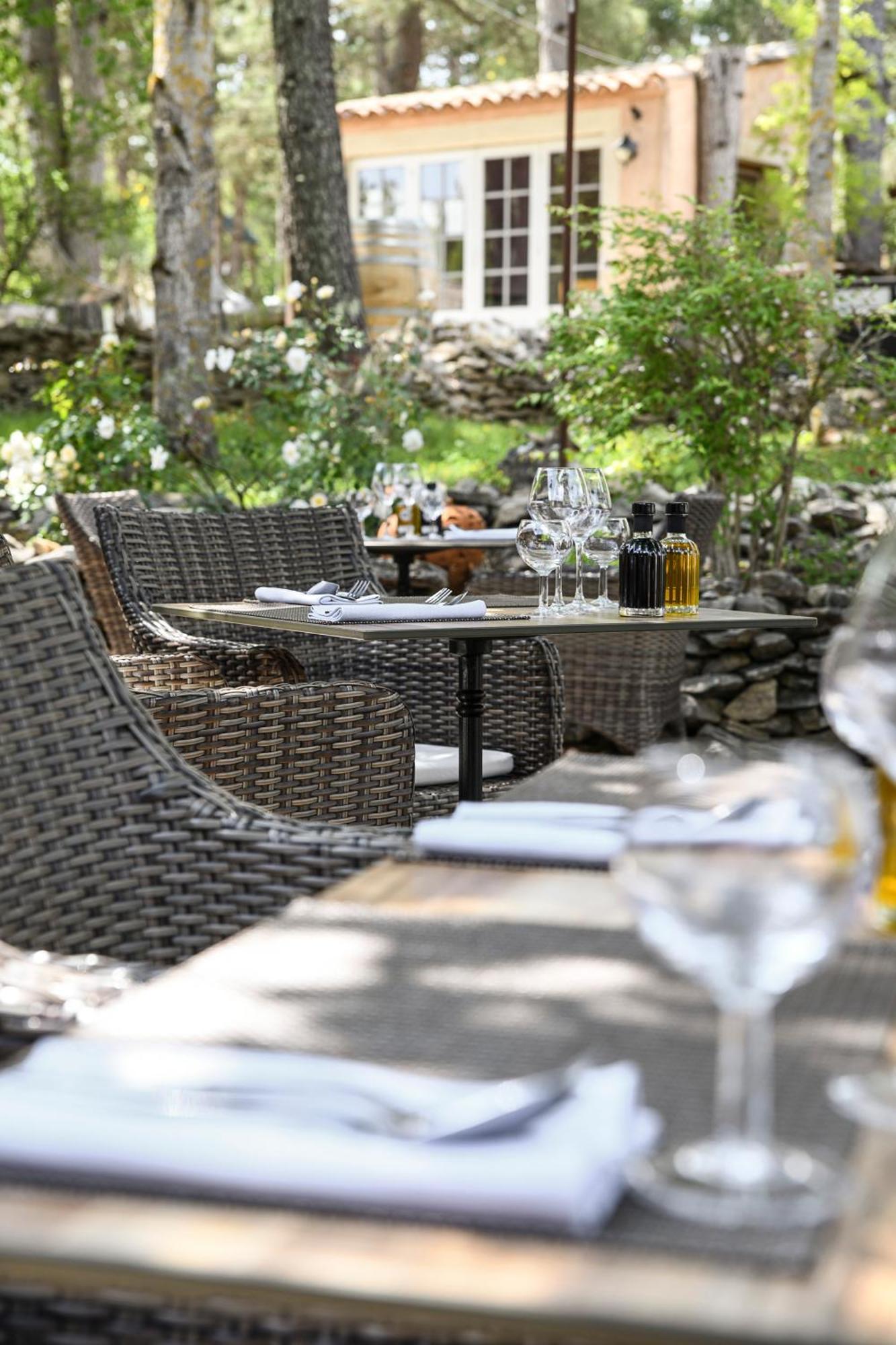 Domaine Du Val De Sault Hotel ภายนอก รูปภาพ